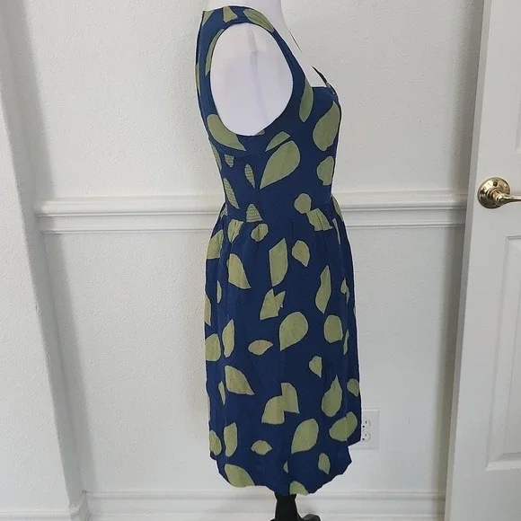 Anthropologie Maple 100% Silk Blue and Green Leaf Print Women's Dress 4 Flaw - Picture 13 of 14